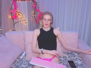 kitty__like18